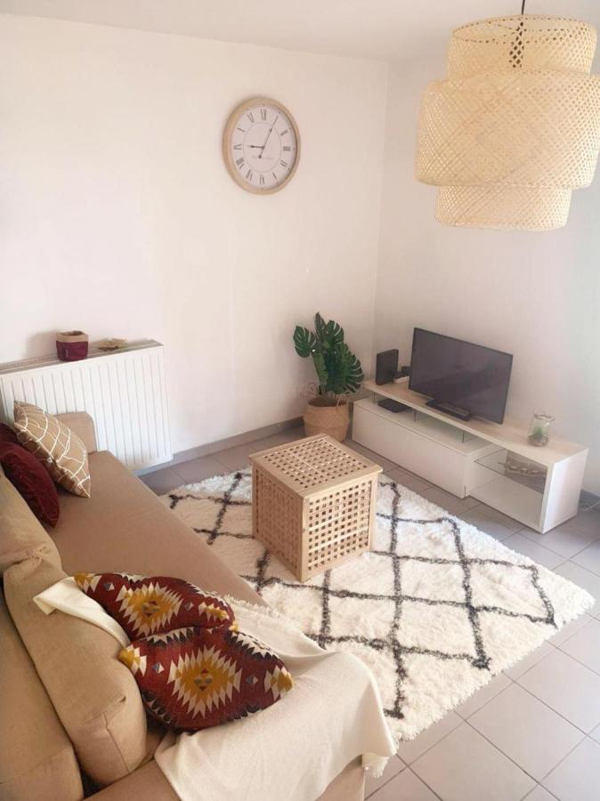 Appartement Lac Rose - Parking, Metro, Jusqu'A 4 Personnes Marseille Exterior photo